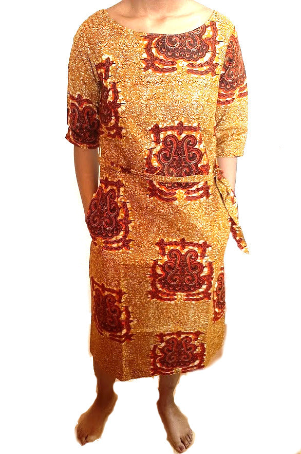 Afrikanisches Frauenkleid (braun-schwarz)